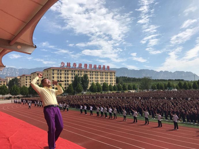 中国少林寺25000人励志演讲，震撼！