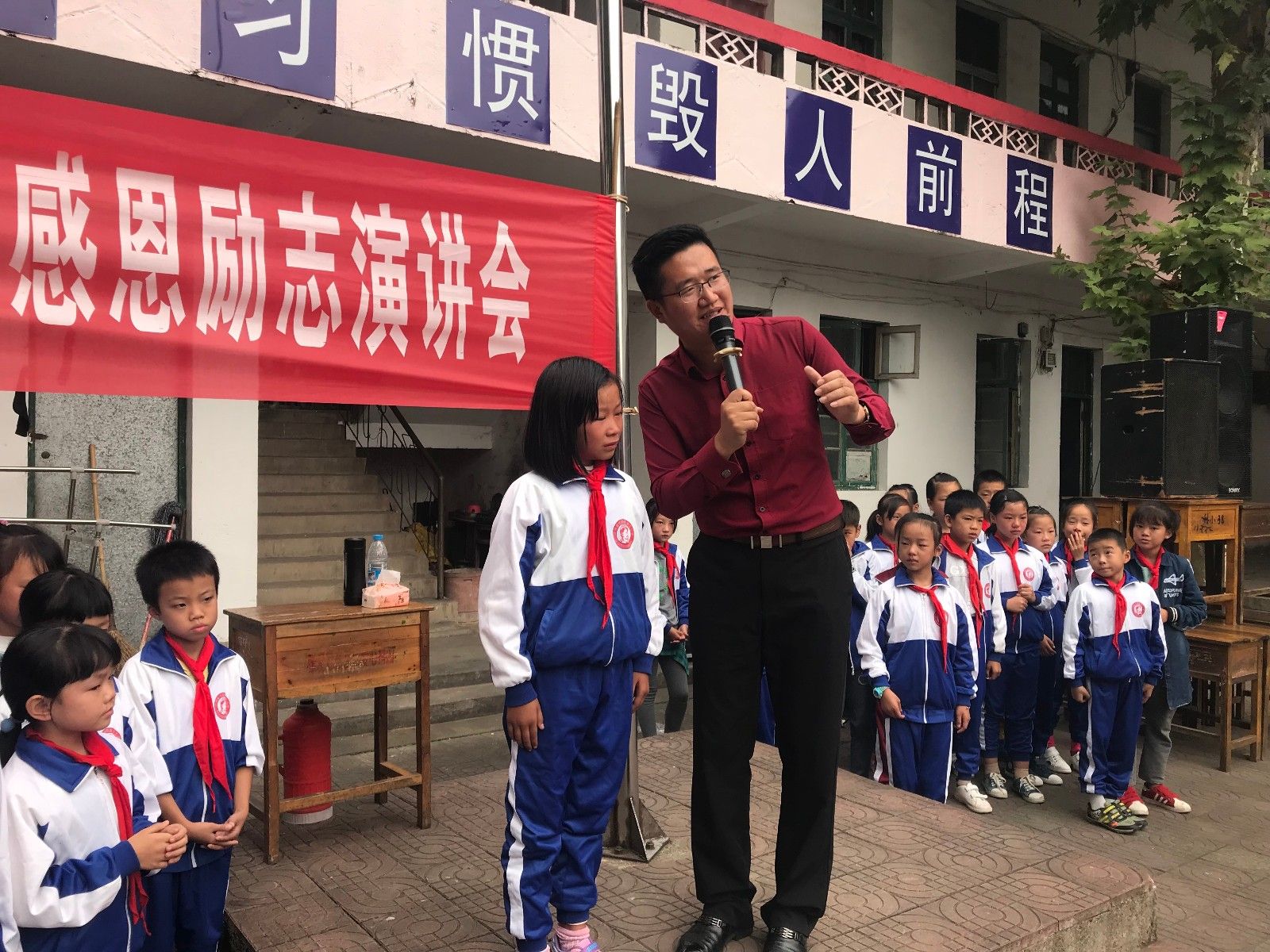 2017.10.23日江西省上饶市弋阳县漆工镇烈桥学校