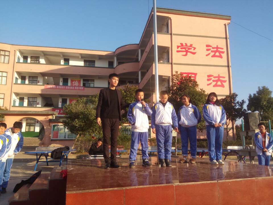 5a587e1d9d287.jpg