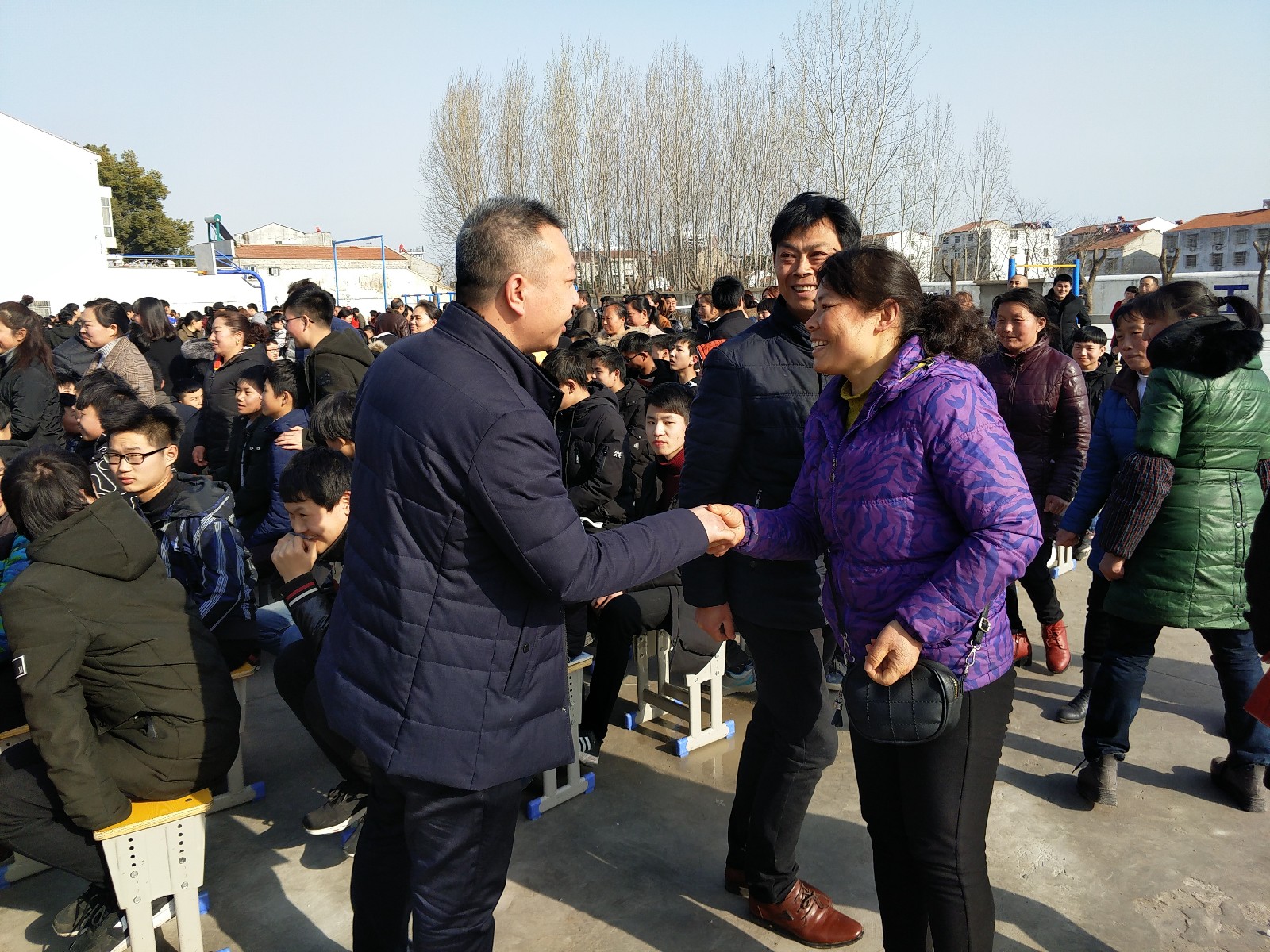 5ab1a9607b3b2.jpg