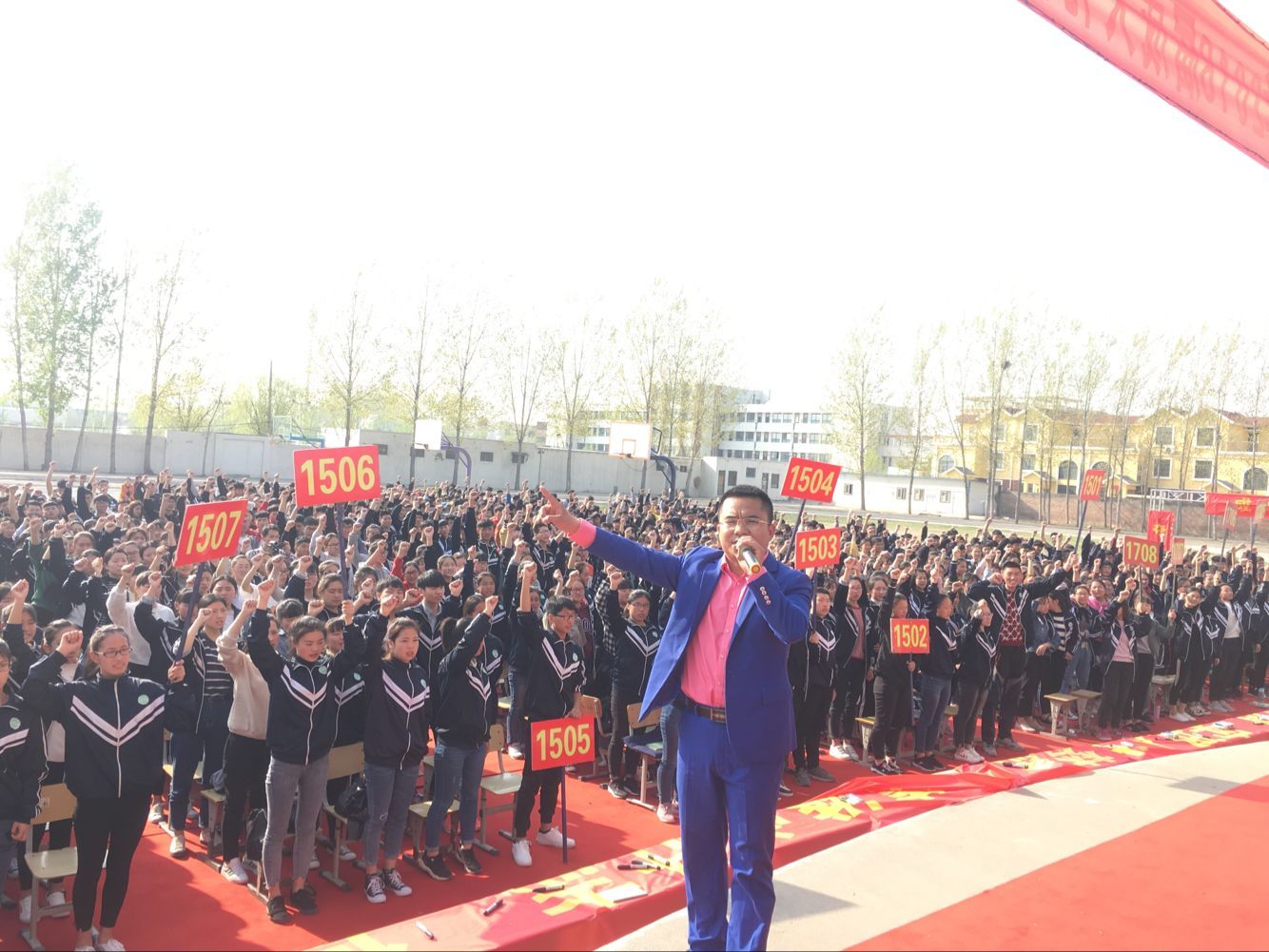 2018.3.30河南省新乡高中主讲：善朝教育集团   金牌讲师刘珑老师