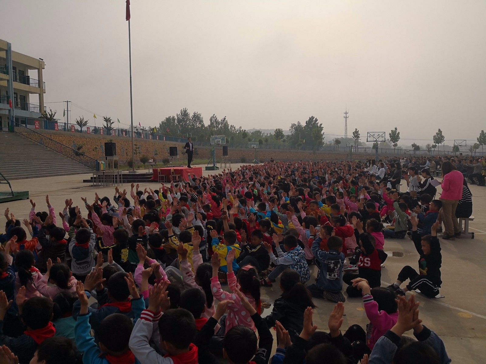 2018.5.2河南登封送表矿区第三小学主讲：善朝教育集团   黄廷浩老师