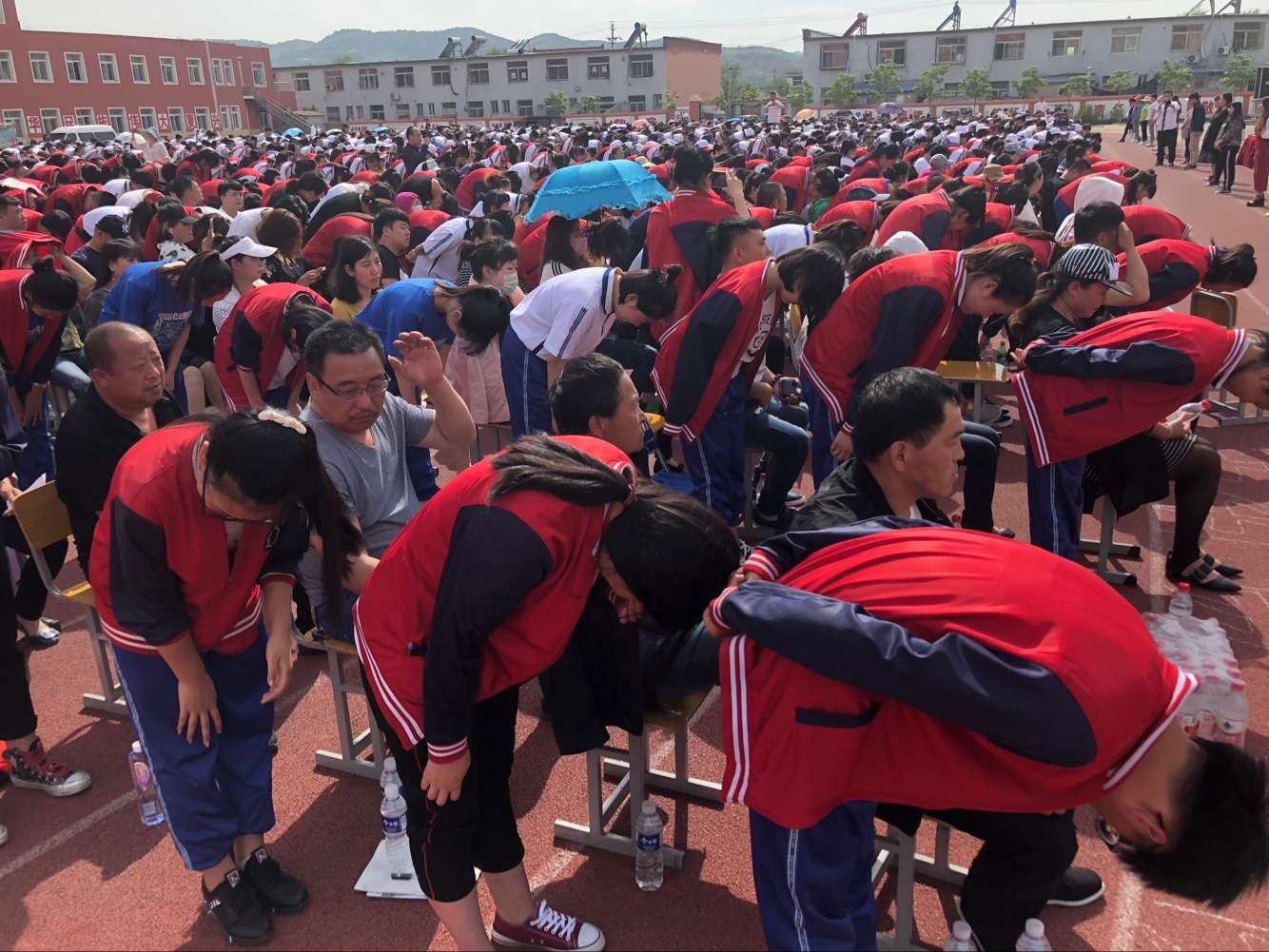 2018.5.21下午辽宁省海城市八里镇九年一贯制学校主讲：善朝教育集团  赵国栋老师