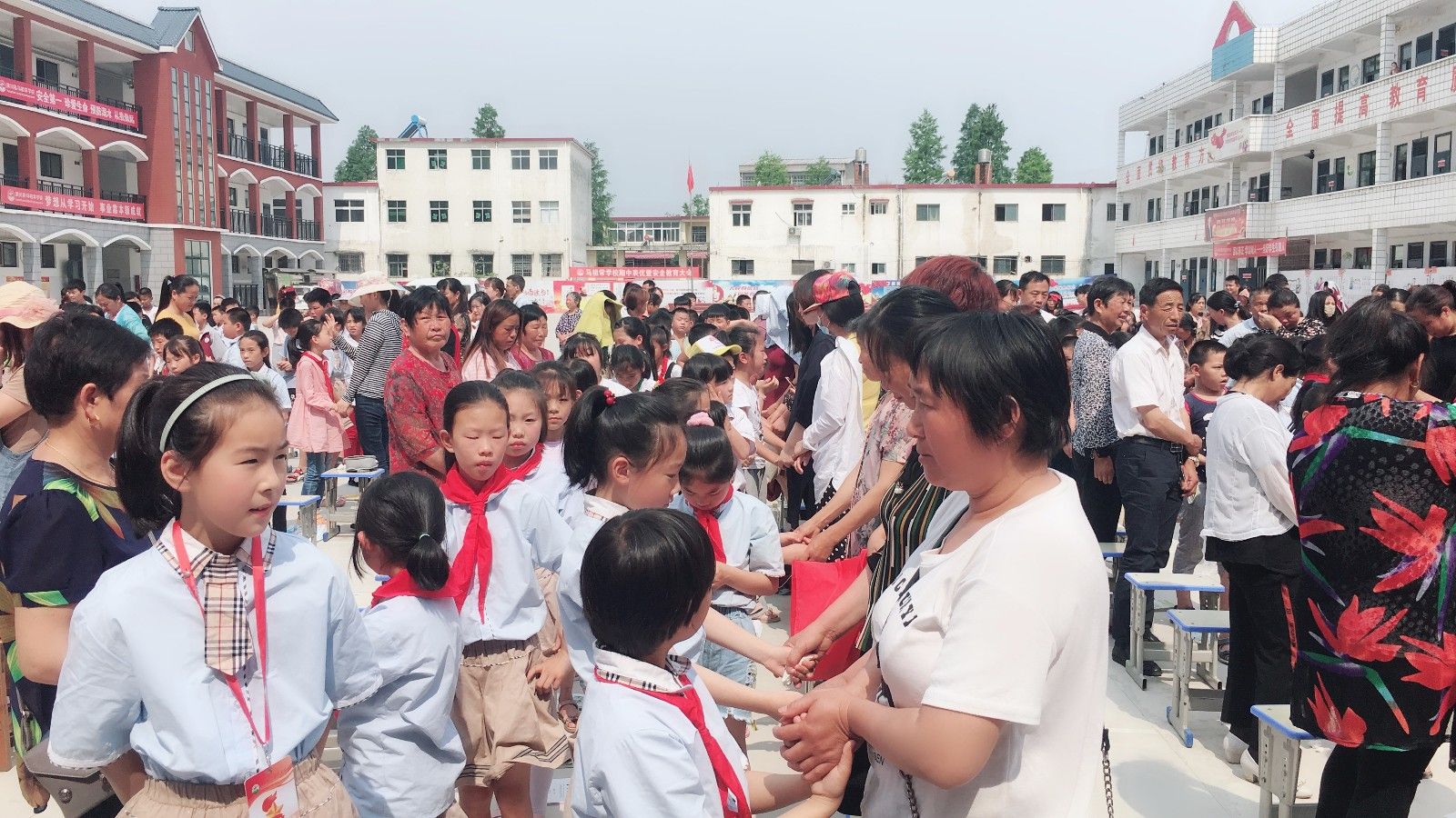 2018.6.4河南省信阳市潢川县马祖常学校主讲：善朝教育集团   杨景谕老师