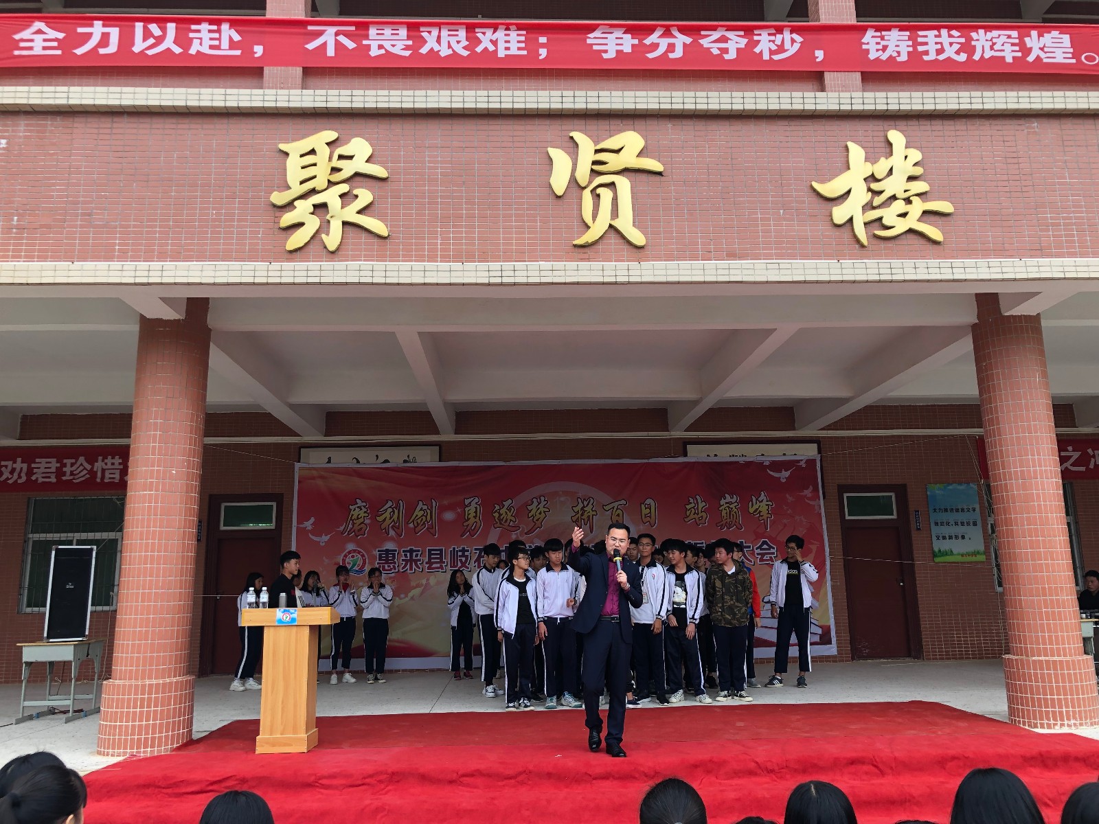 5c8a1146323a3.jpg
