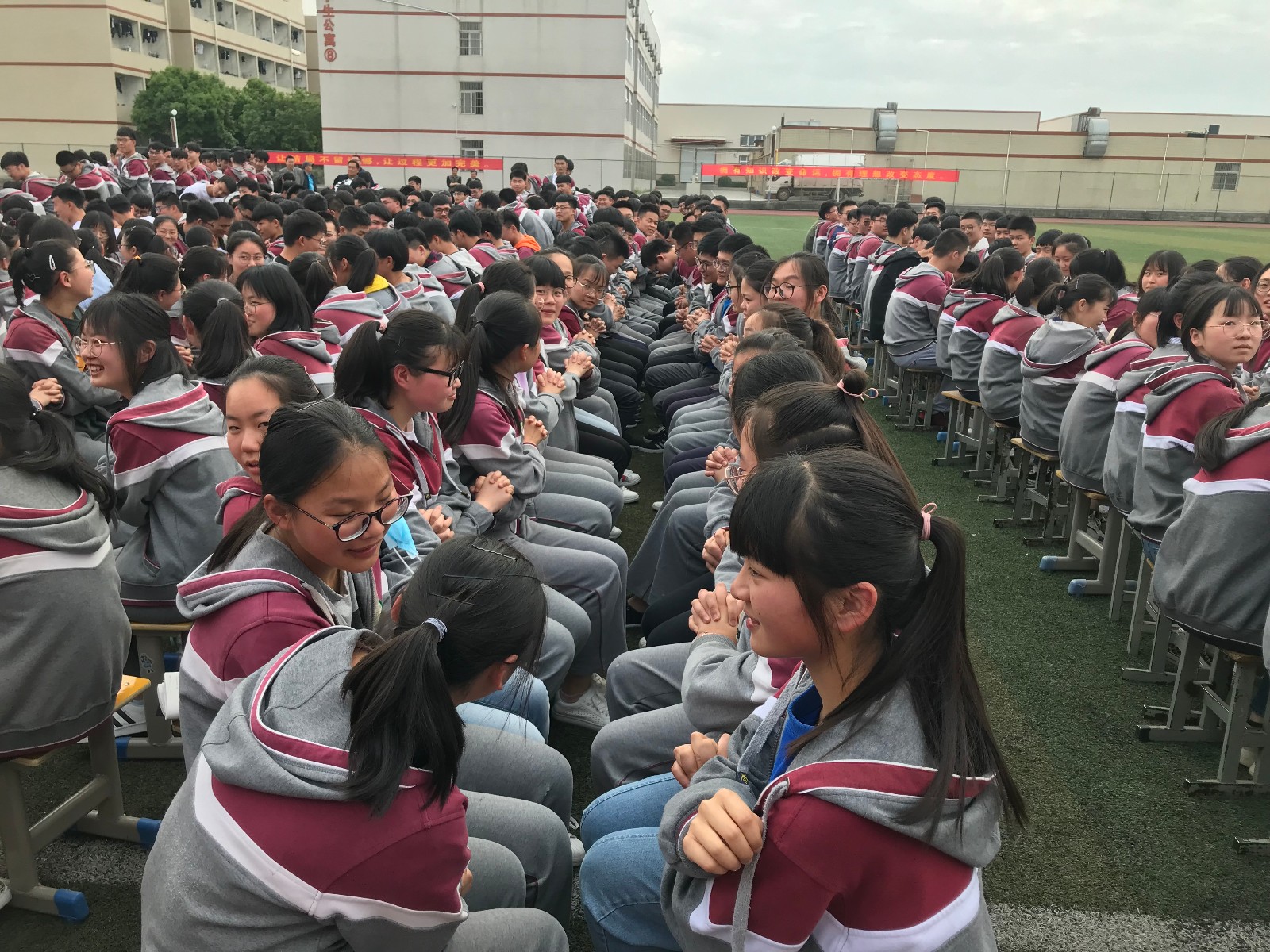 5cd2b5210c1f2.jpg