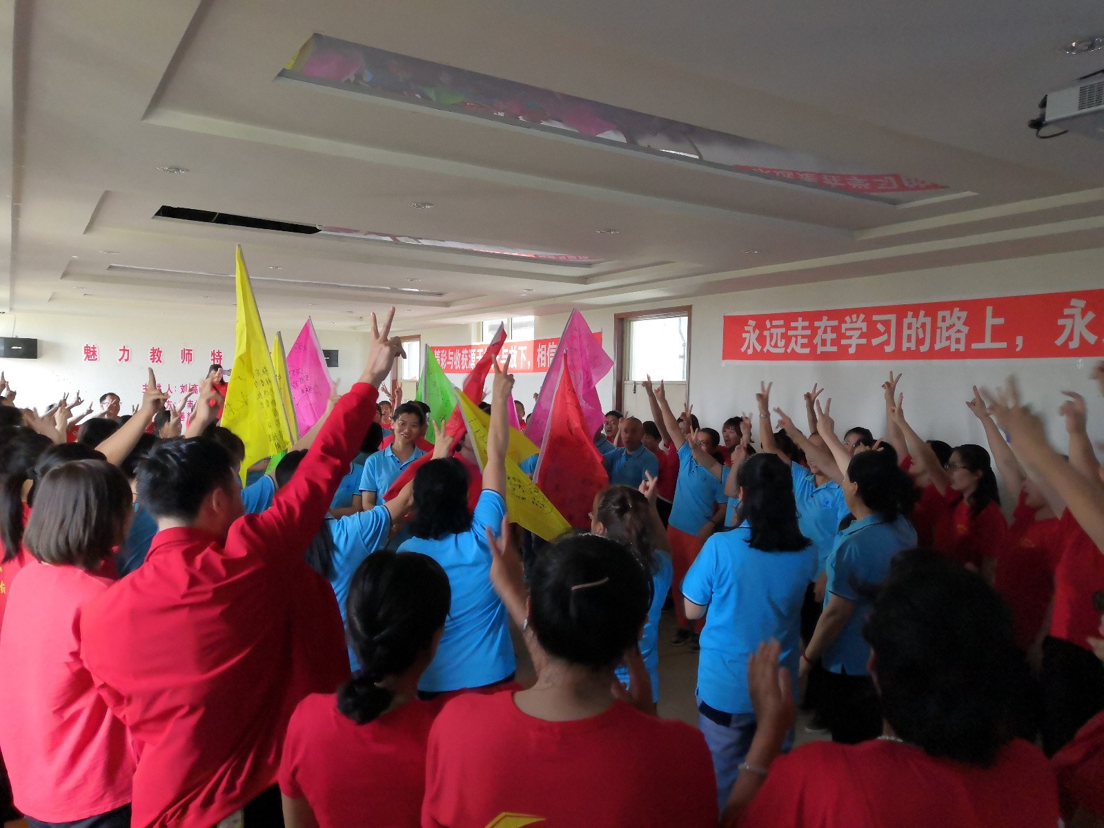 5d7a05f88c045.jpg