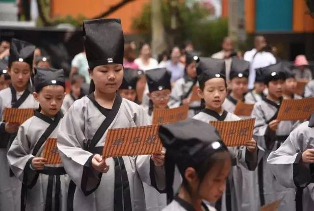 5db9797a0945d.jpg 微信图片_20191030195213.jpg