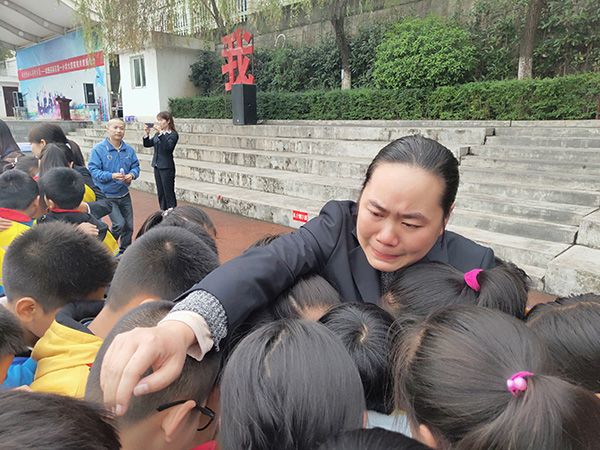 2019.11.2（上午）  地点:陕西省安康高新区第一小学 主讲:善朝教育集团      赵泽老师