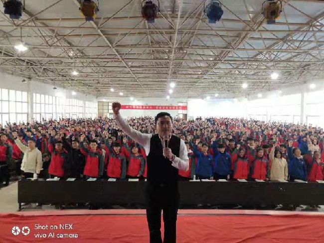 2019.11.25 湖北省黄冈市团风中学 主讲：善朝教育集团  房善朝老师