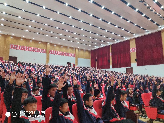 2019.12.8 贵州遵义仁怀一中（高二） 主讲:善朝教育   赵泽老师