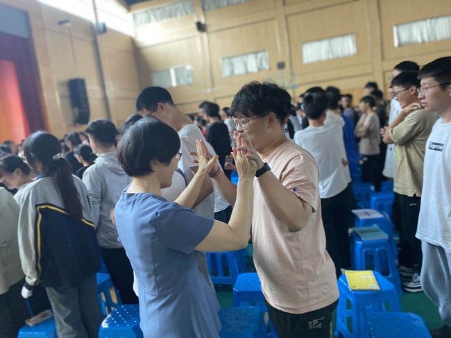 【线下】2020.6.1  江苏省句容实验高中 主讲：善朝教育 王弘韬老师