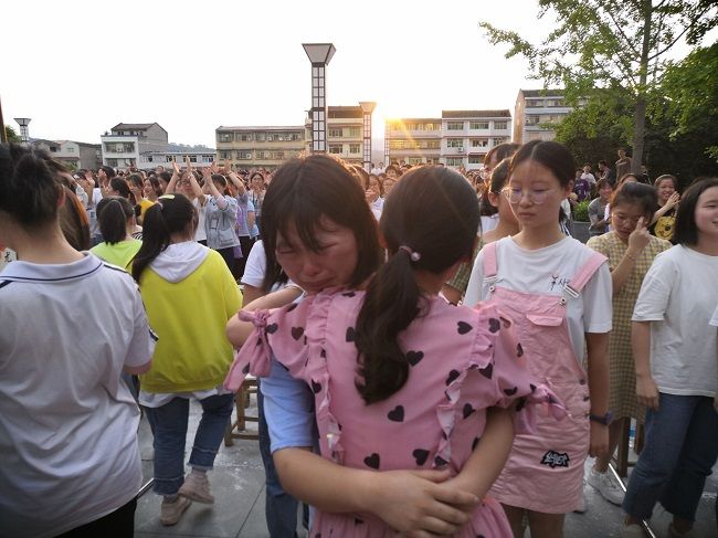 【线下】2020.6.16      重庆市丰都县第二中学 主讲：善朝教育 赵泽老师