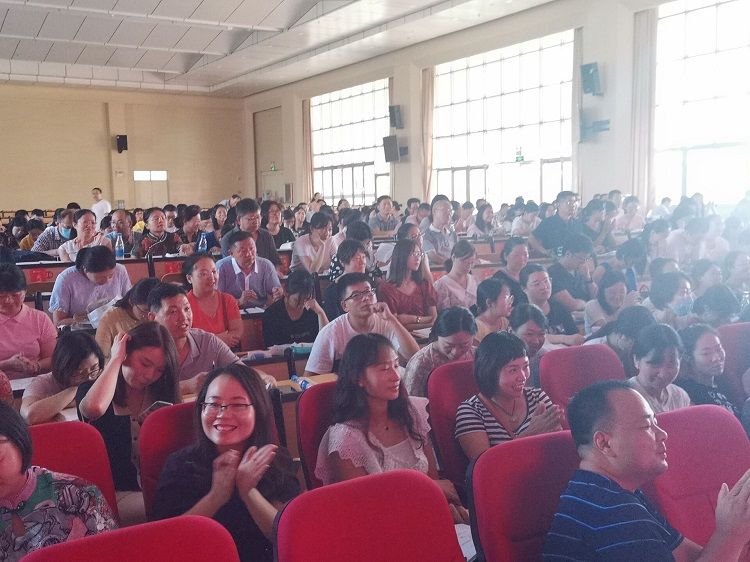 【线下】2020.8.15 河南省许昌市高级中学 主讲：善朝教育 房善朝老师