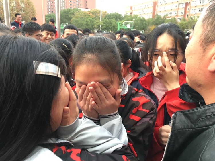 安徽省阜阳市红旗中学 赵泽 2.jpg