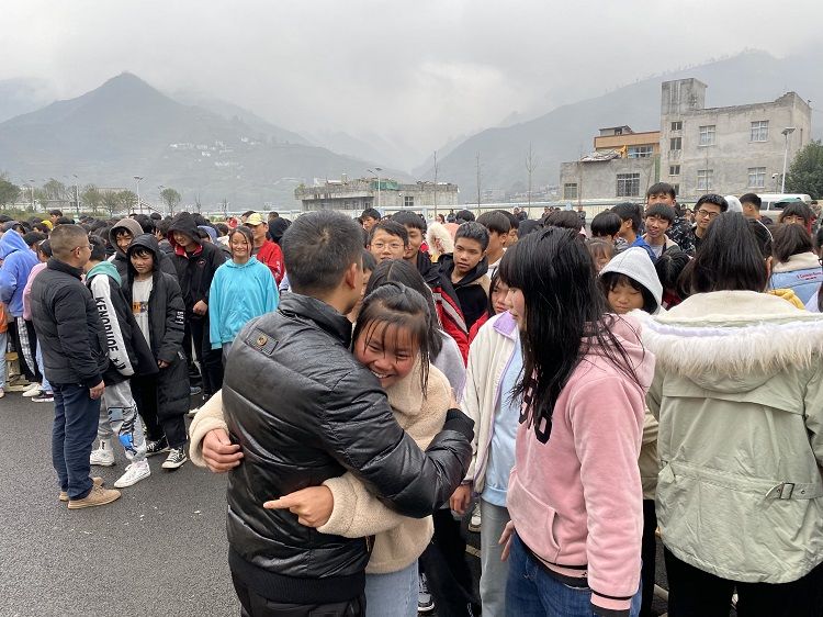 2020.12.7       云南省昭通市镇雄县青山中学 主讲：善朝教育武立斌老师