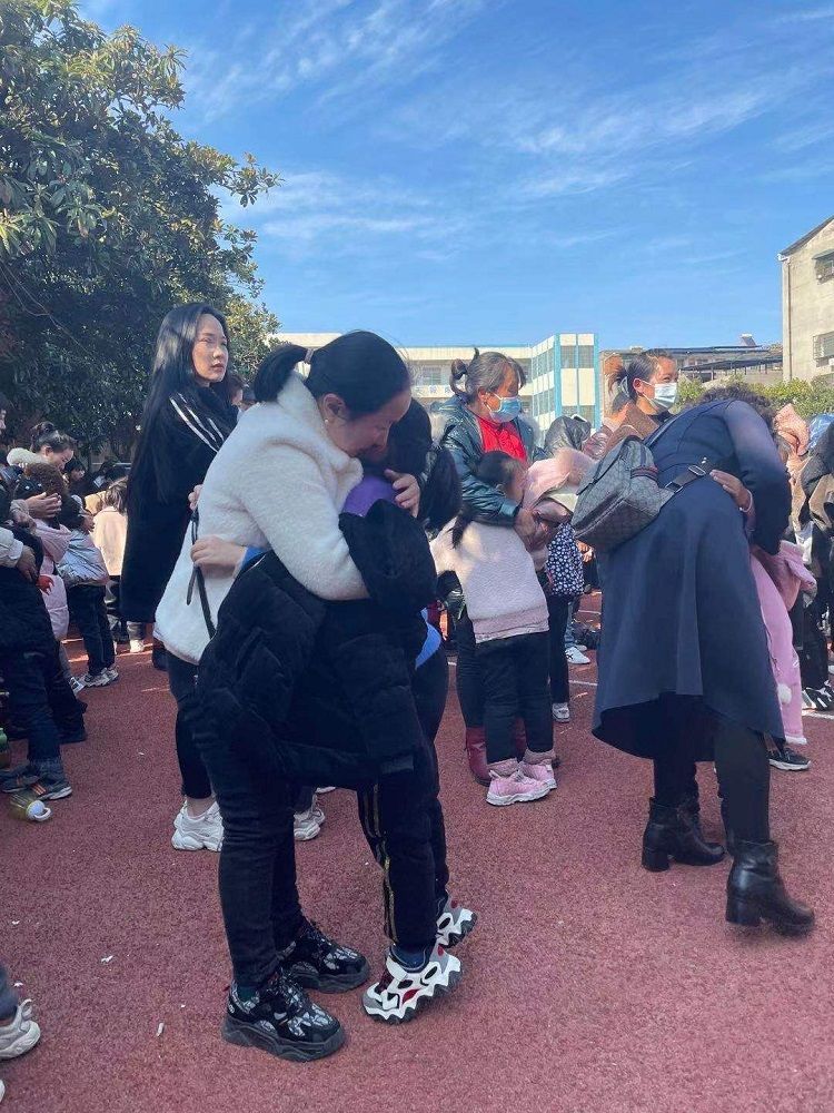 2021.3.11   湖北省老河口市第八小学赞阳路校区 主讲：善朝教育杨景谕老师