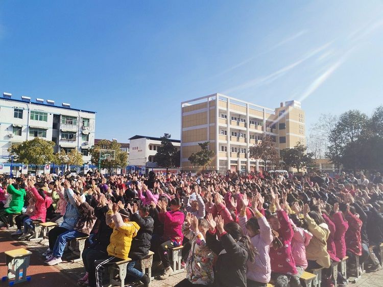 2021.3.11   湖北省老河口市赵岗小学 主讲：善朝教育杨景谕老师