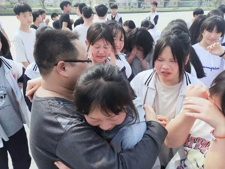 2021.3.30      贵州省三穗县第三中学 主讲：善朝教育段智辉老师