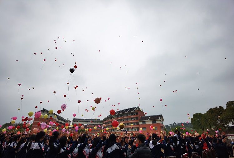 2021.4.8   江西省九江市都昌县第三三中学 主讲：善朝教育赵弘凯老师