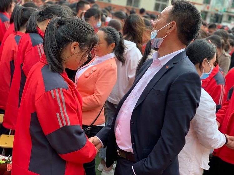 2021.4.9    陕西省镇坪高级中学 主讲：善朝教育吴畏老师