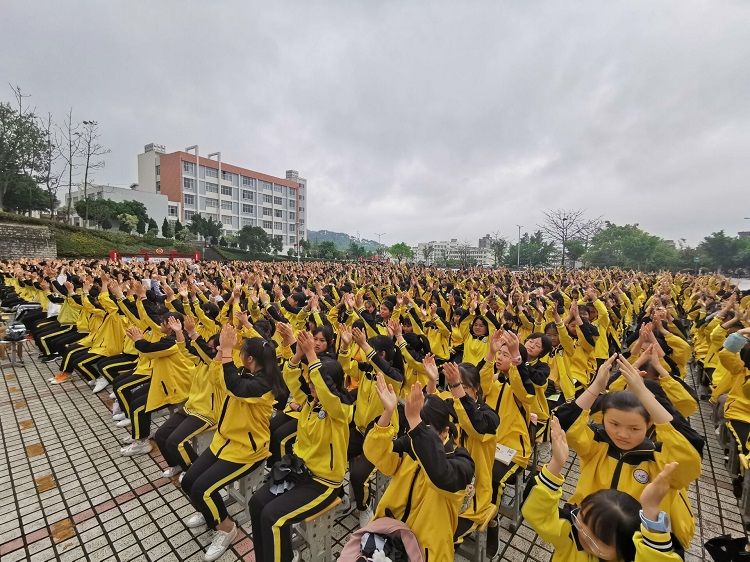 2021.4.11  云南省马关县马关第一中学 主讲：善朝教育王弘韬老师