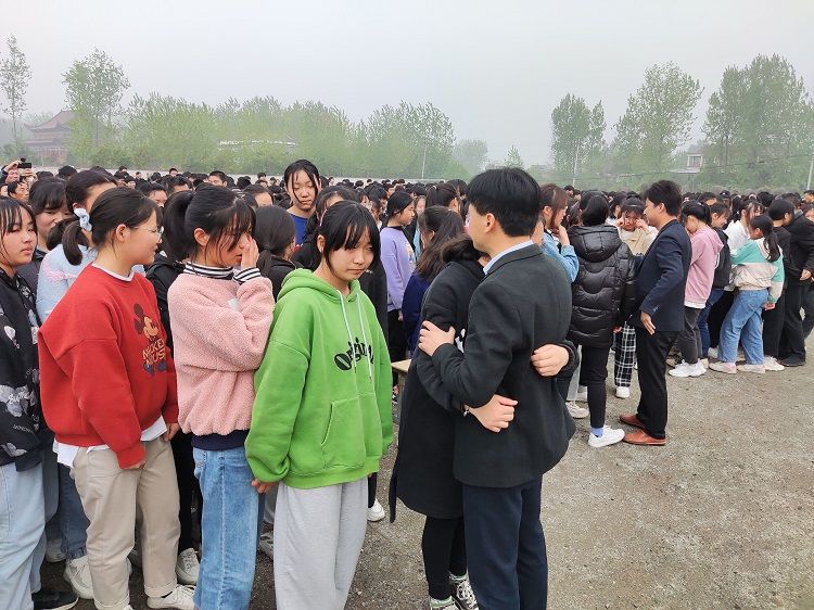 2021.4.13  安徽省安庆望江县漳湖中学 主讲：善朝教育丁书承老师