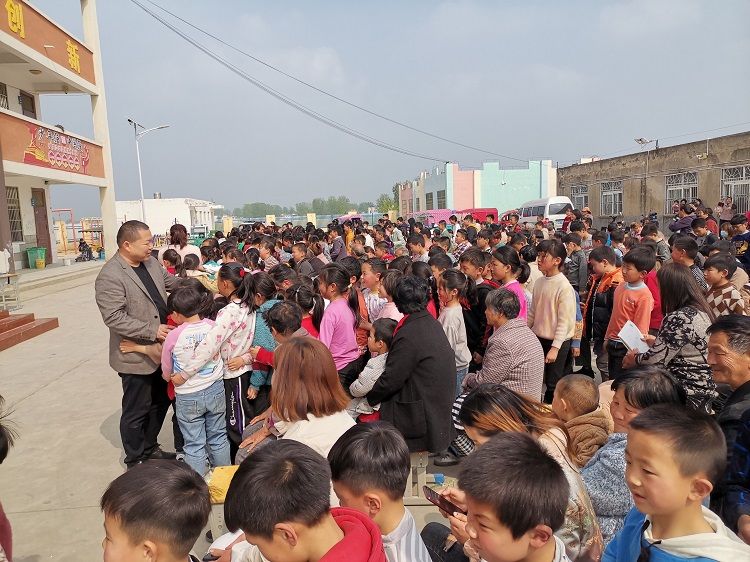 2021.4.15   安徽阜阳市颍泉区苏集坝张小学 主讲：善朝教育丁书承老师