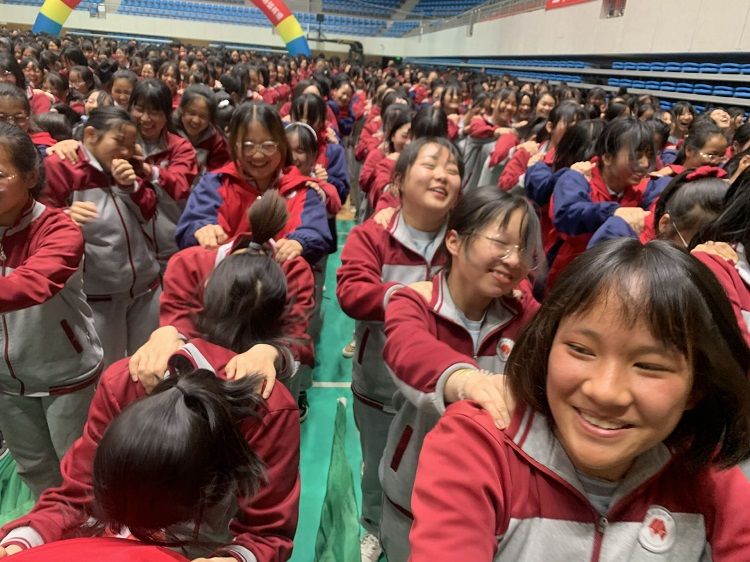 2021.4.17    云南省文山州砚山县民族中学  主讲：善朝教育段智辉老师