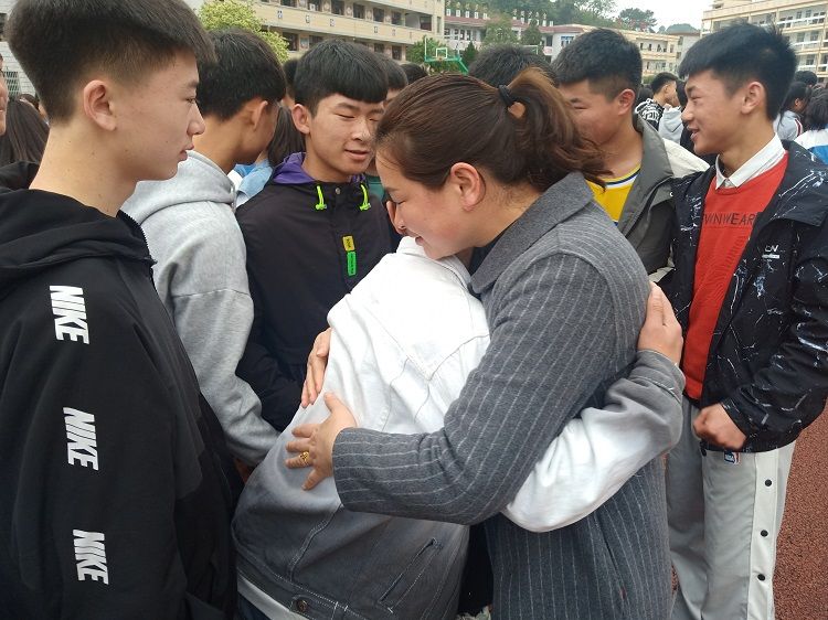 2021.4.20   贵州省平塘县者密中学 主讲：善朝教育武立斌老师