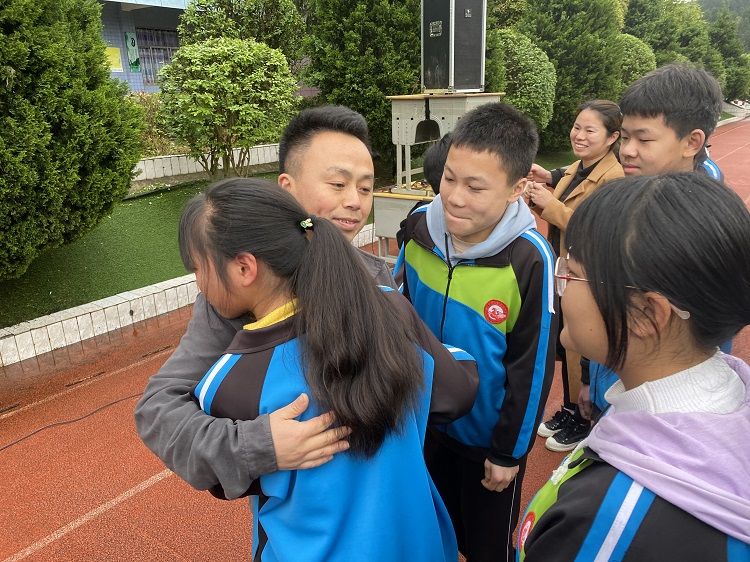 2021.4.26  贵州省岑巩县天马镇中学 主讲：善朝教育武立斌老师