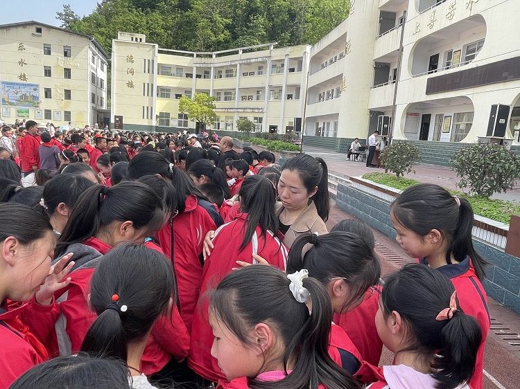 2021.4.27    湖北省郧西县河夹镇中心小学 主讲：善朝教育周廷谕老师