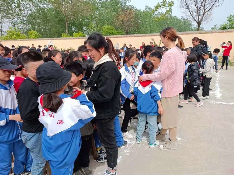 2021.5.6     江苏省宿迁市潘庄小学 主讲：善朝教育王弘韬老师