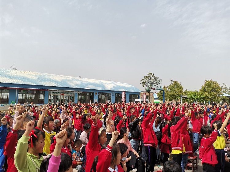 2021.5.7    河南省新蔡县砖店镇凯旋双语学校老校区 主讲：善朝教育洪伸老师