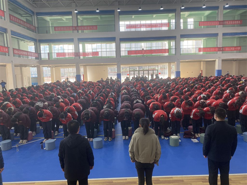 2.27山东泰安市长城中学 武立斌老师