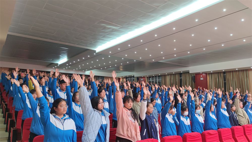 11.14云南省西畴县第一中学赵泽老师