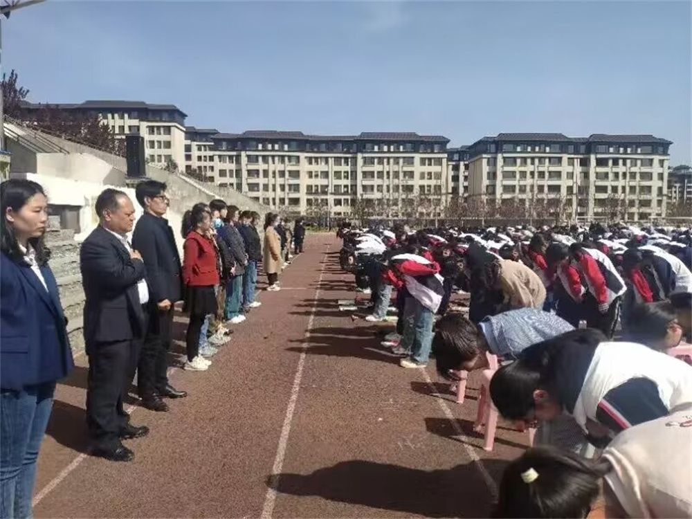 3.28河南省登封市市直第八初级中学王亮老师