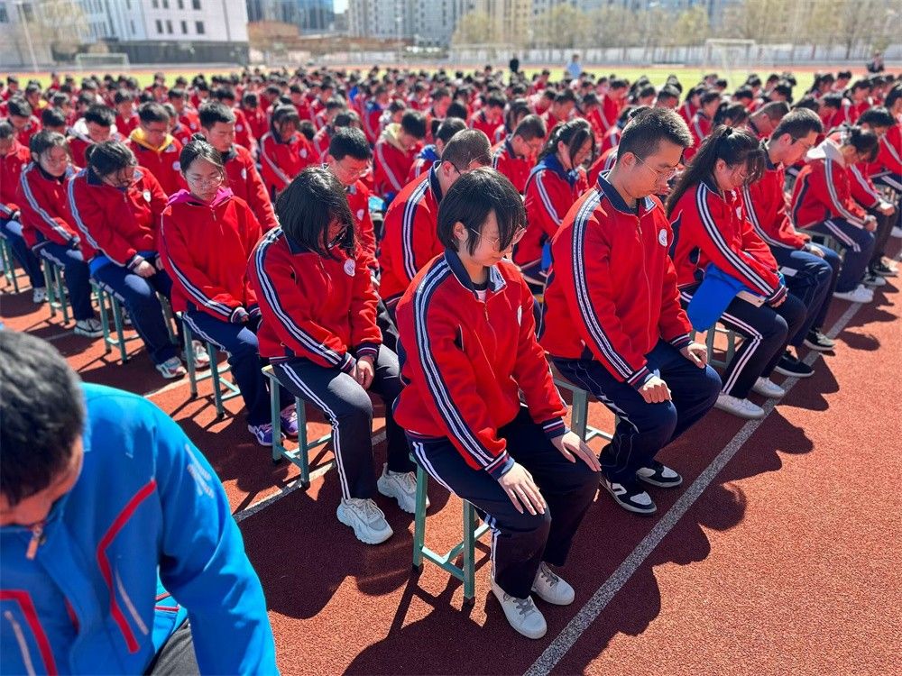 4.7呼和浩特赛罕区民族中学吴畏老师