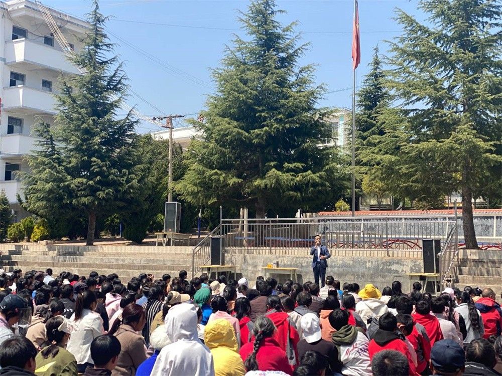 4.7云南省昭通市鲁甸县水磨中学武立斌老师