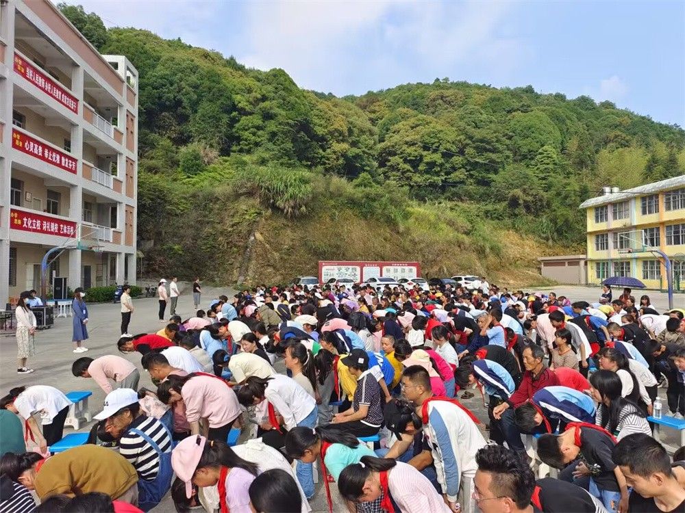 5.25福建省泉州市安溪县大坪中心小学王聪老师