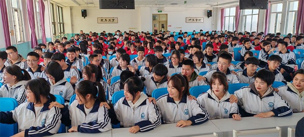 3月13日唐山市汉沽管理区第一中学《中考百日    冲刺誓师》 周廷谕老师