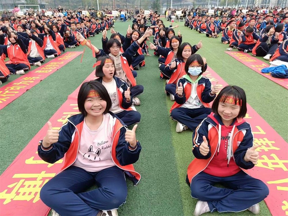 3月22日湖南省张家界永定区沙堤芙蓉学校《挑战中考极限  梦想成就未来》武立斌老师