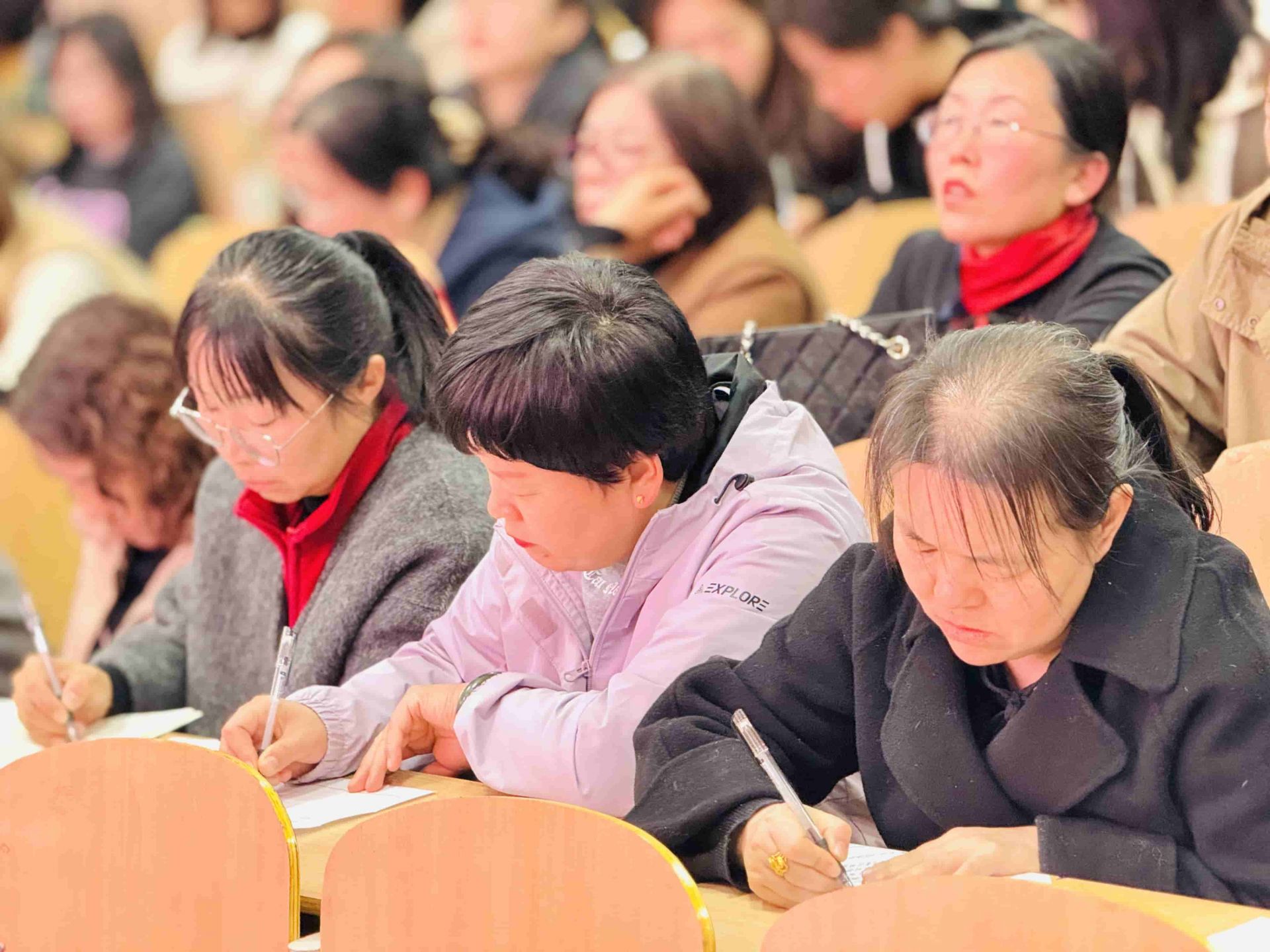 10.22山西省忻州市保德县中学校房善朝老师