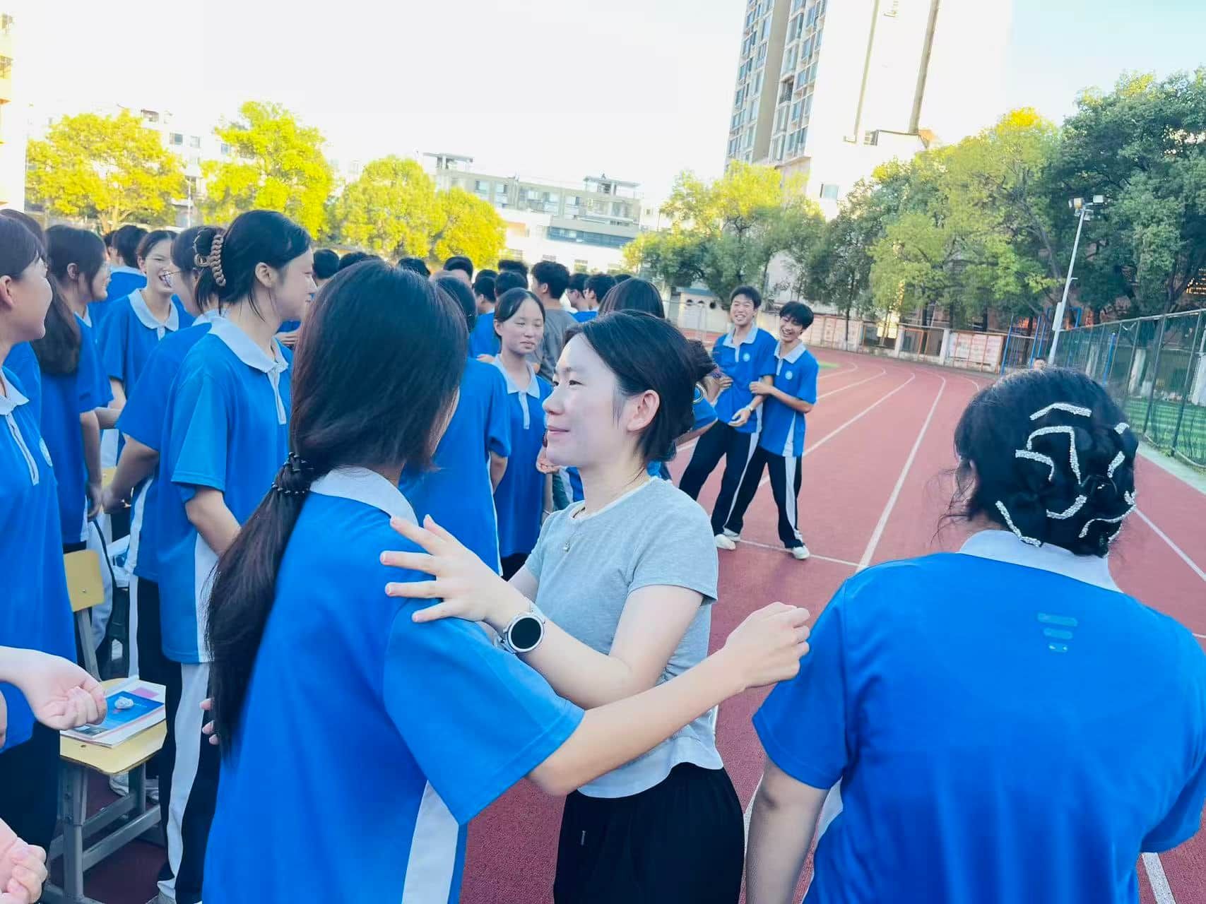 10.9湖南省嘉禾县第五中学初三 吴畏老师