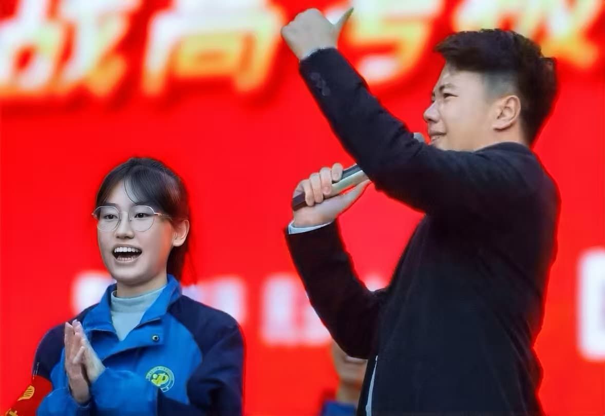 10.18湖南省岳阳市岳阳中学 赵弘凯老师